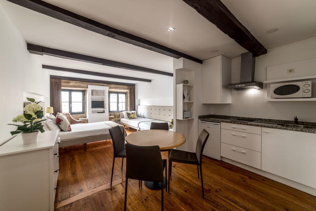 Comercio Do By Tourist Apartment Porto